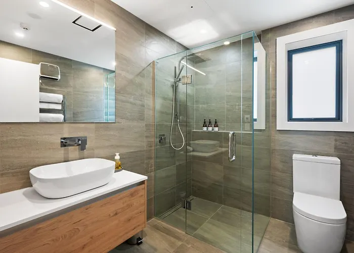 Apartment Lakeside Luxury 2 Bedroom Wanaka
